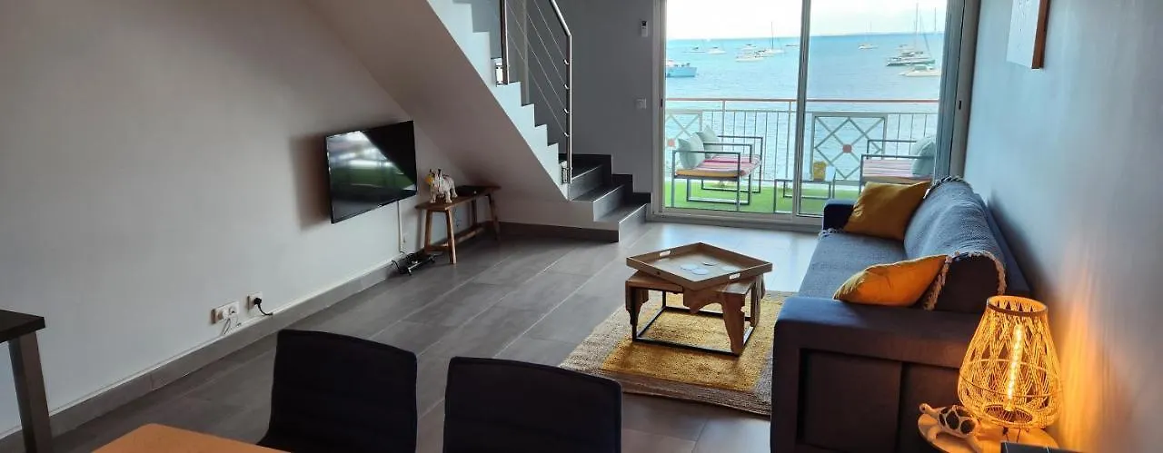 Beau Duplex Vue Mer Avec Piscine Et Acces Plage Marigot  0*, Marigot (Saint Martin) Saint-Martin
