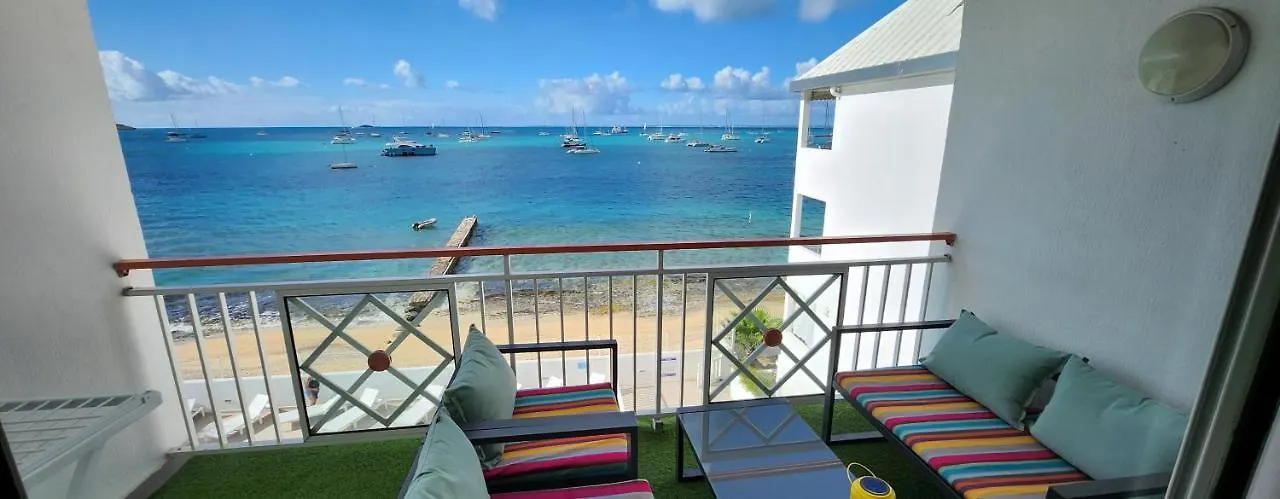 Appartement Beau Duplex Vue Mer Avec Piscine Et Acces Plage Marigot  Saint-Martin